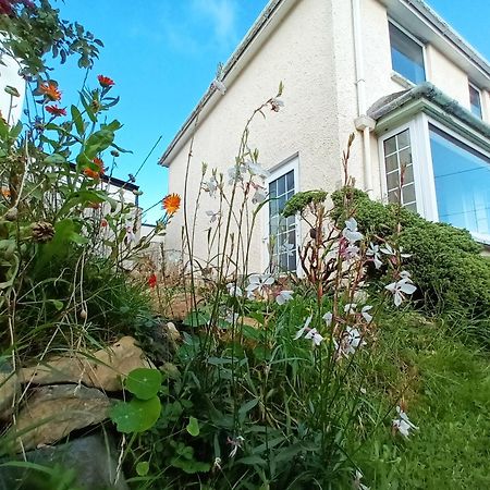Sunrise! ~ 2 Bedrooms, Garden, Parking, Sea Views St Ives Eksteriør bilde