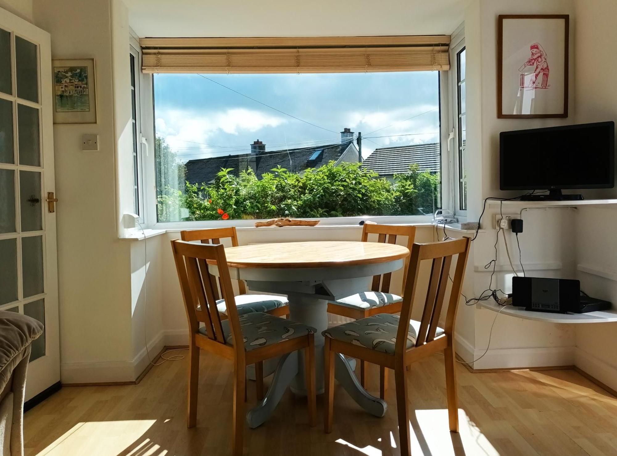 Sunrise! ~ 2 Bedrooms, Garden, Parking, Sea Views St Ives Eksteriør bilde